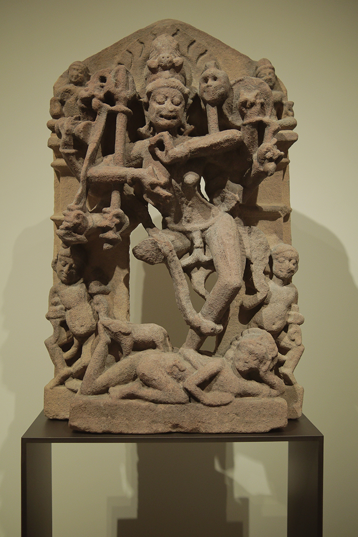 scultura arenaria indiana humboldt forum berlino