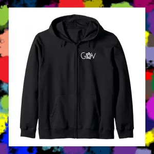lo stile indie e urban della felpa con cappuccio e zip di GOV
